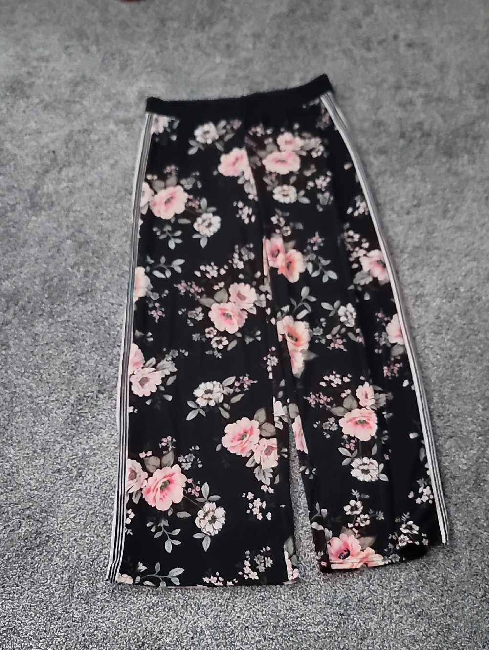INC International Concepts Black Wide-Leg Floral Pants with Pink Flowers